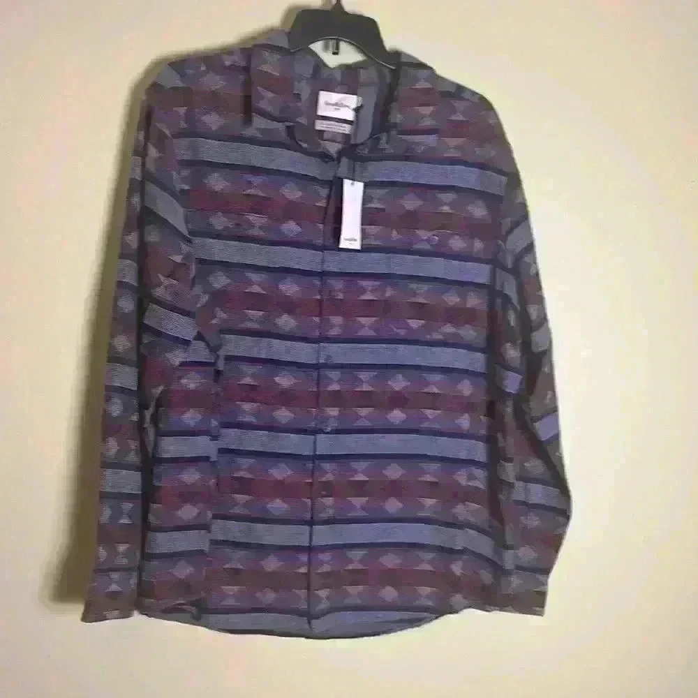 Good fellow & co  office siren,dressed Y2K men’s long sleeve Flannel shirt.